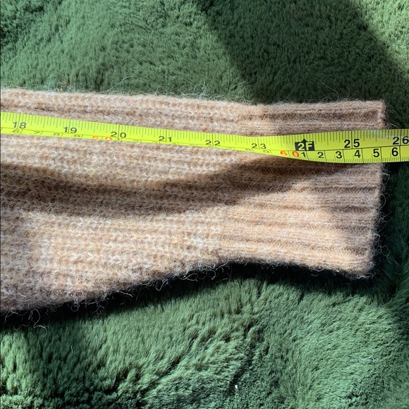 Babaton Oversize Caramel Oatmeal Alpaca Blend Sweater with Belt - Picture 6 of 13